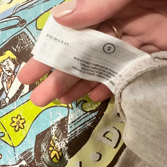 Primark Retro Scooby Doo Mystery Machine Graphic T-Shirt - Picture 6 of 7